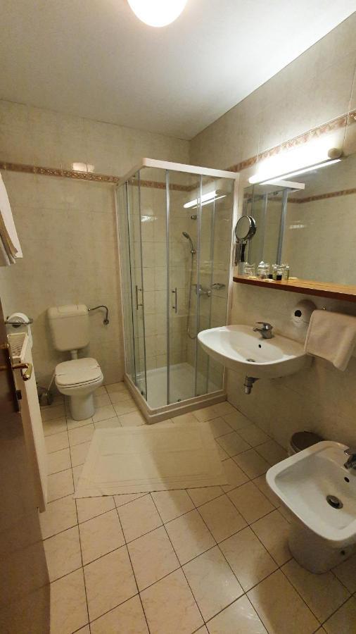 Hotel Sporn Radomlje Ngoại thất bức ảnh
